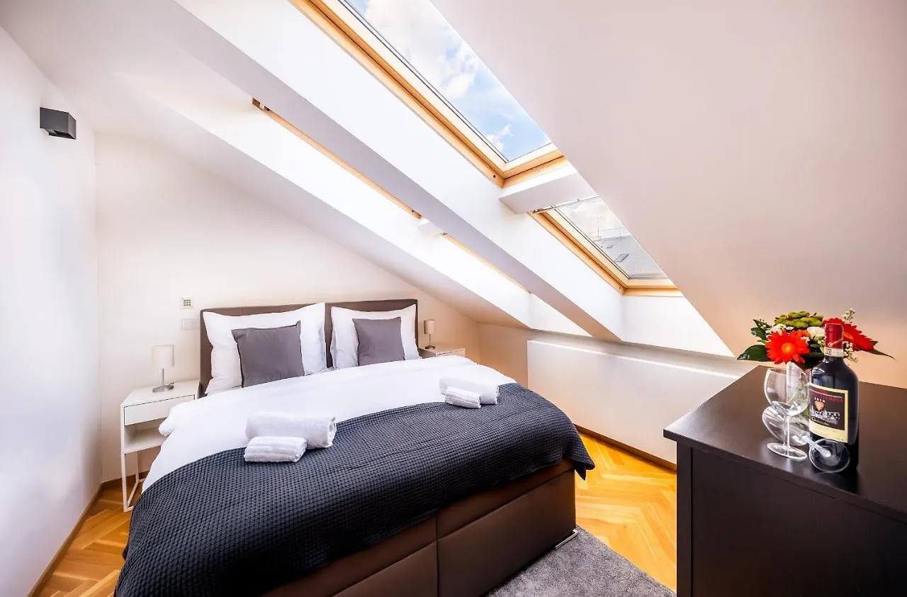 Luxurious Woodrow Wilson Apt In Prague Centre 0*,  Czech Republic